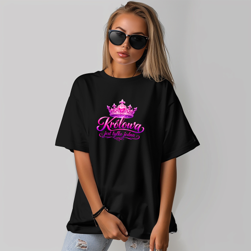 1261 czarna kobieta oversize 2.png