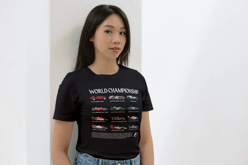 Czarna koszulka damska World Championship z historią bolidów wyścigowych F1