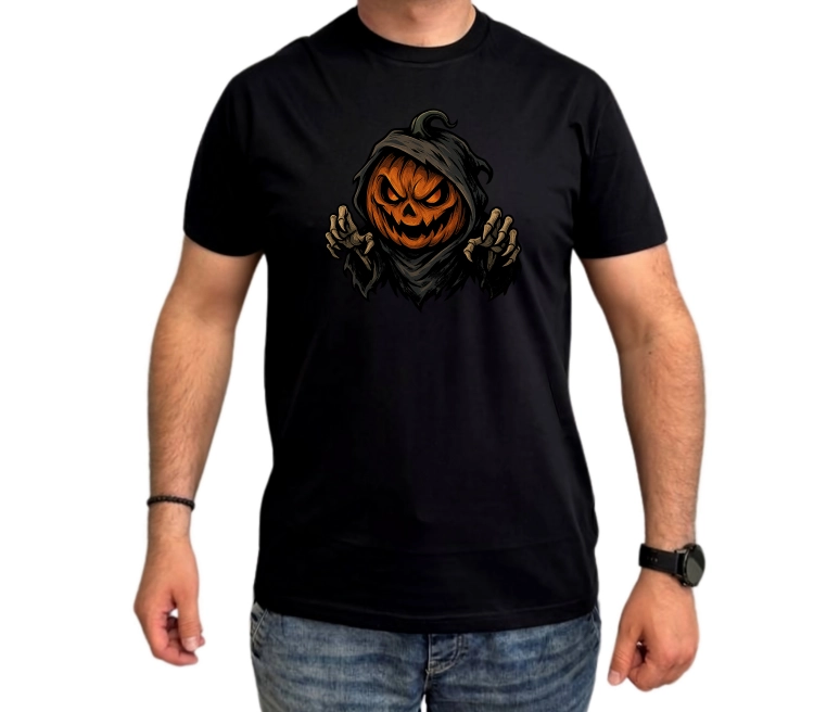 Koszulka na Halloween z mroczną dynią w czarnym kapturze, przerażającym uśmiechem i kościstymi dłońmi – upiorny nadruk halloweenowy